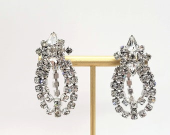 Orecchini pendenti vintage con grandi strass