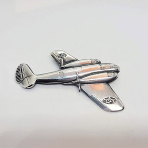 Sterling Bell YFM-1 Aircuda Brosche