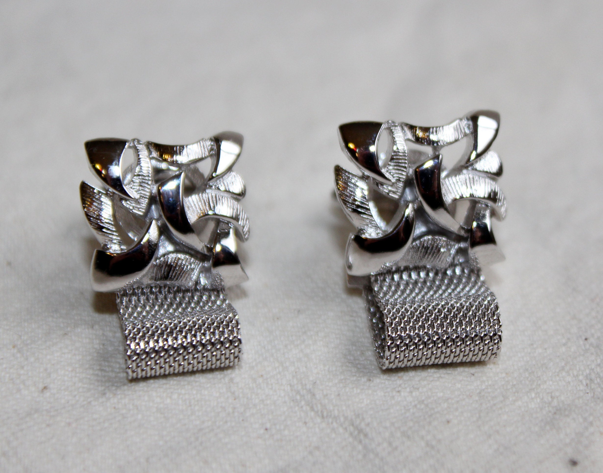 Boutons De Manchette (Cuff Links) Motif Oiseau - Finition Argenté - Occasion