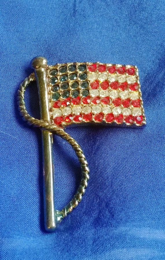 Vintage rhinestone flag pin