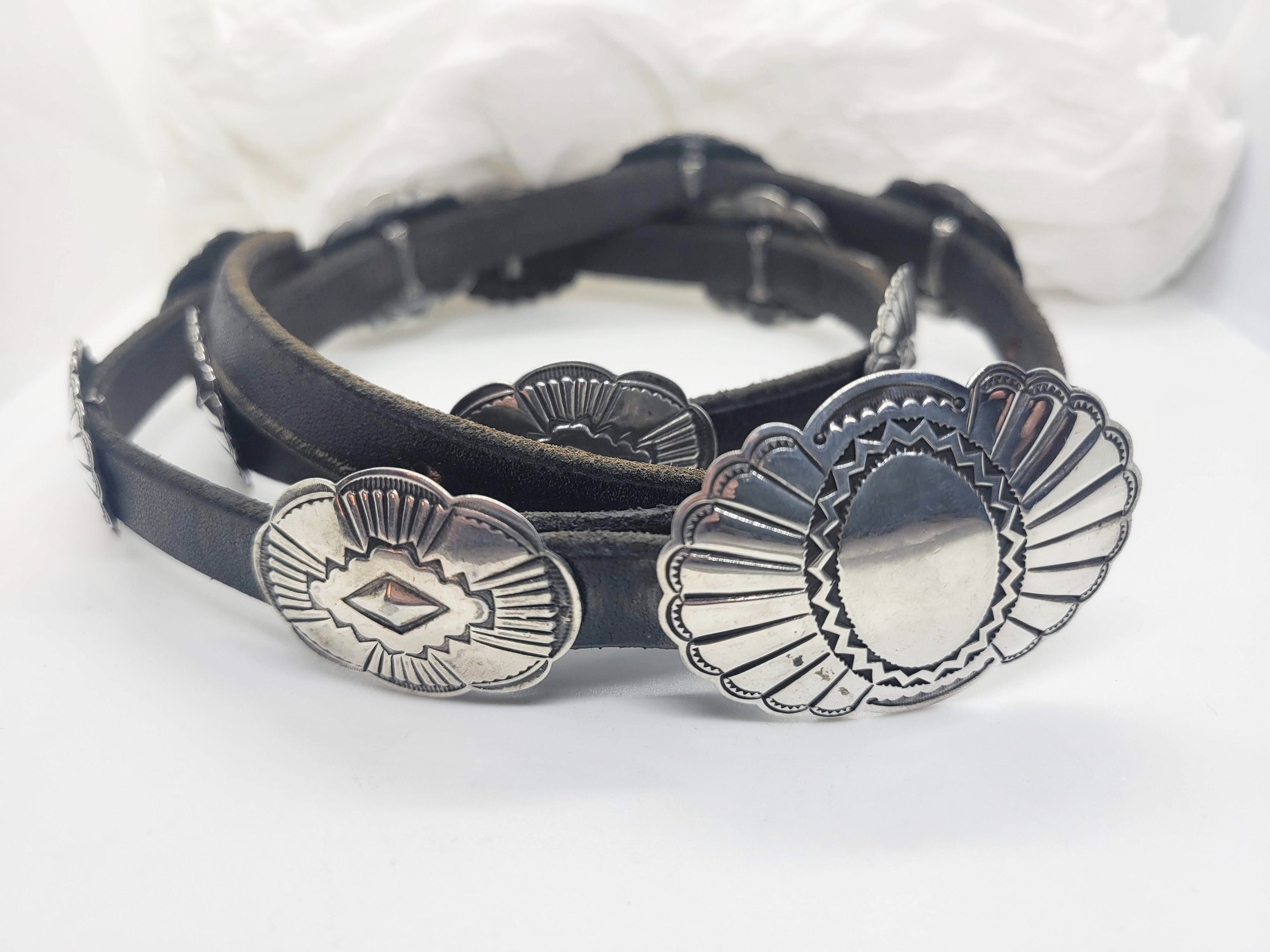 Paire De Conchos Vintage Argent Alpaga - Motif Cœur - 9/16 Pour Bride