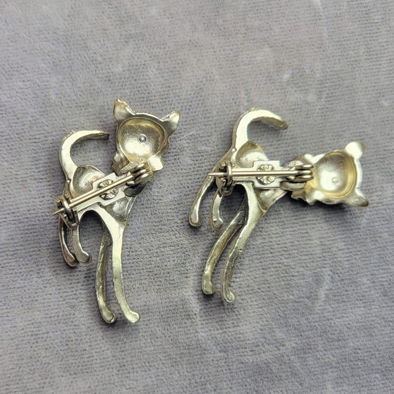 Bobble Head Cat Scatter Pins Set of 2 - image 6