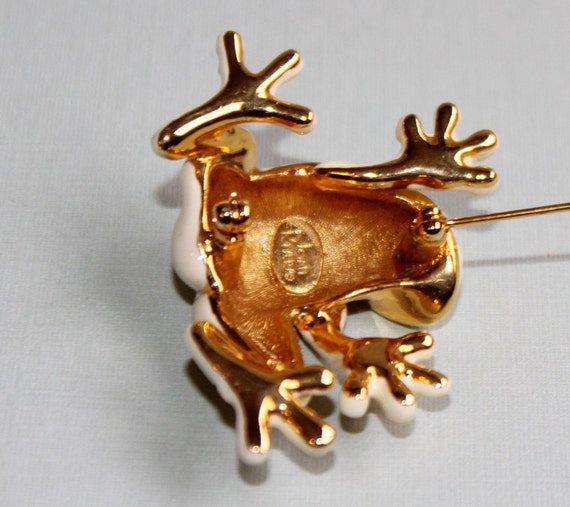 Joan Rivers White Enameled Frog Pin - image 5