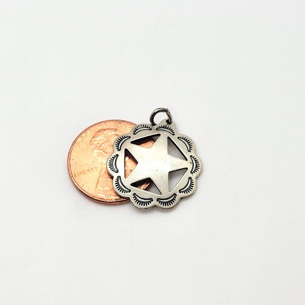 Sterling Western Sheriff's Star Charm