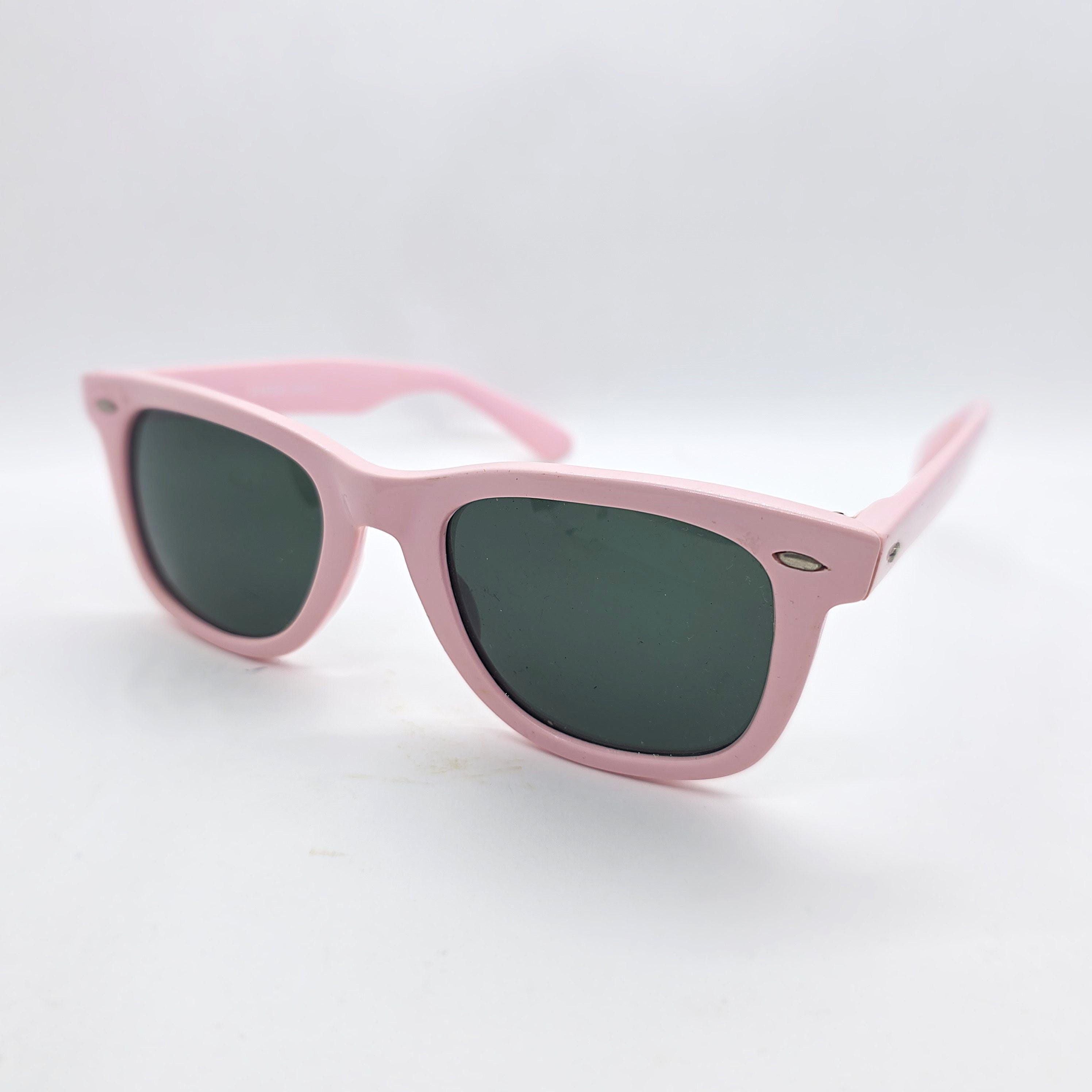 Vintage Bubblegum Pink Wayfarer Sunglasses, Retro 80s Style  display picture 1