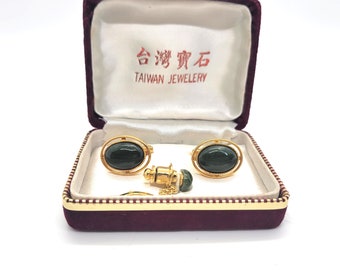 Taiwan Jewelry Jade Cuff Links & Tie Pin in Original Box