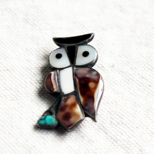 Vintage Inlaid Mother of Pearl & Onyx Sterling Owl Pin
