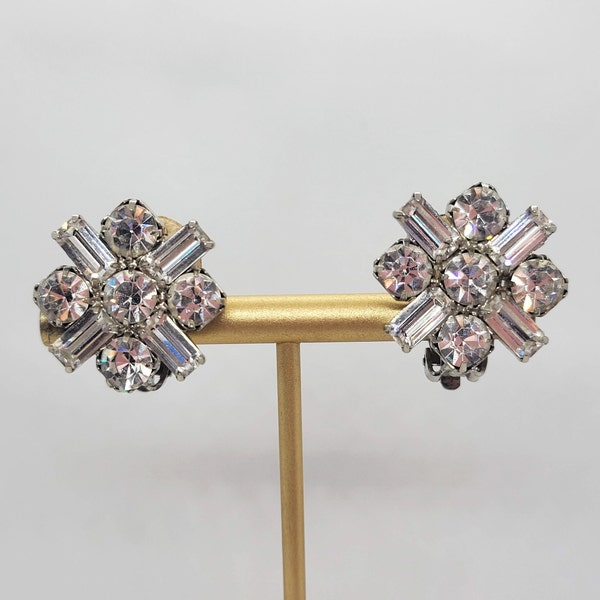 Garne Crystal Rhinestone Starburst Clip On Earrings