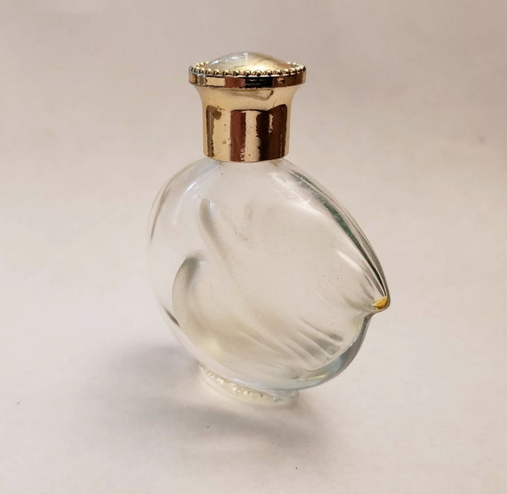 Nina Ricci Frosted Dove Perfume Bottle - Gem