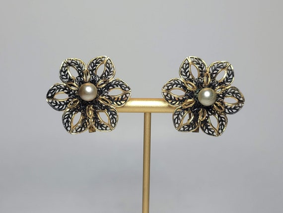 Coro Filigree and Pearl Flower Clip On Earrings - image 1