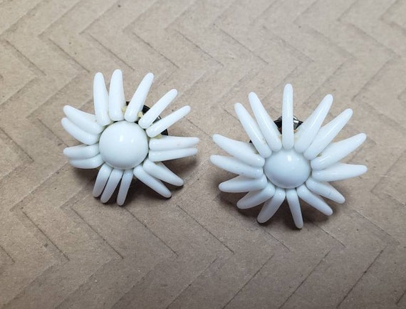 Vintage Western Germany White Art Glass Earrings - image 1