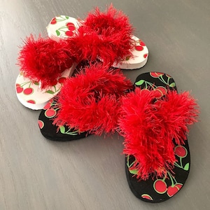 Fuzzy Fluffy Flip Flops - Child