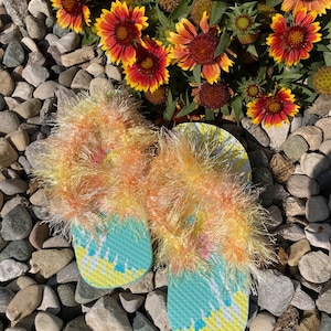 Fuzzy Fluffy Flip Flops - Child