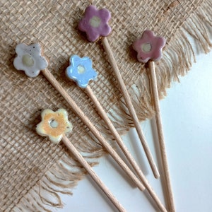 5pc TINY MULTICOLOR FLOWER stake set, garden decor, plant stake, plant markers, mini ceramic flowers, cake toppers, boho gift, tiny bouquet image 6