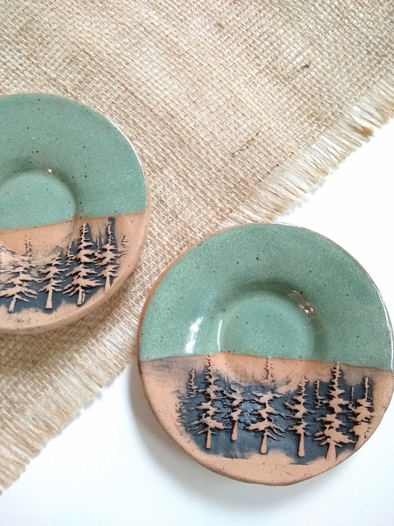 WOODS/MOSS GREEN Speckled stoneware small plate, ceramic trinket dish, multipurpose dish, soap dish, spoon rest, woodsy rustic tree plate image 1