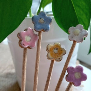 5pc TINY MULTICOLOR FLOWER stake set, garden decor, plant stake, plant markers, mini ceramic flowers, cake toppers, boho gift, tiny bouquet image 3