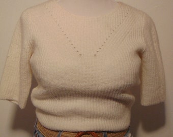 vintage 70s white sweater knit crop top knit short sleeves 60s 70s 80s hipster mod boho