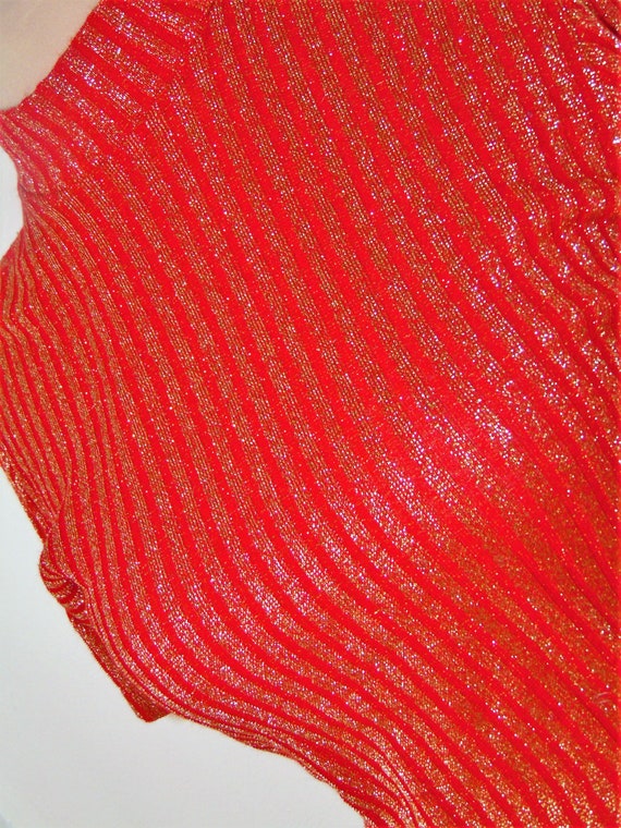 Christmas Vintage red gold stripe sweater mock ne… - image 4