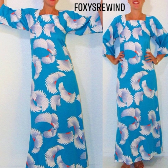 Vintage Hawaiian dress blue long Tori Richard feat
