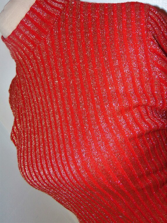 Christmas Vintage red gold stripe sweater mock ne… - image 6