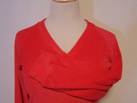 vintage 1970s pink velour sweater top shirt v-neck