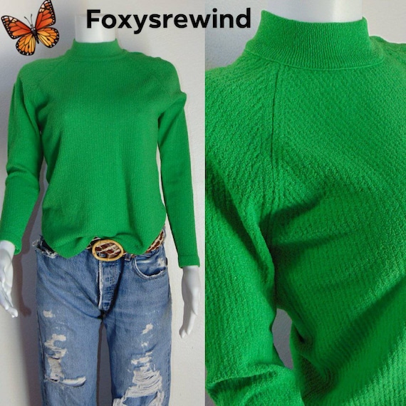 kelly green sweater