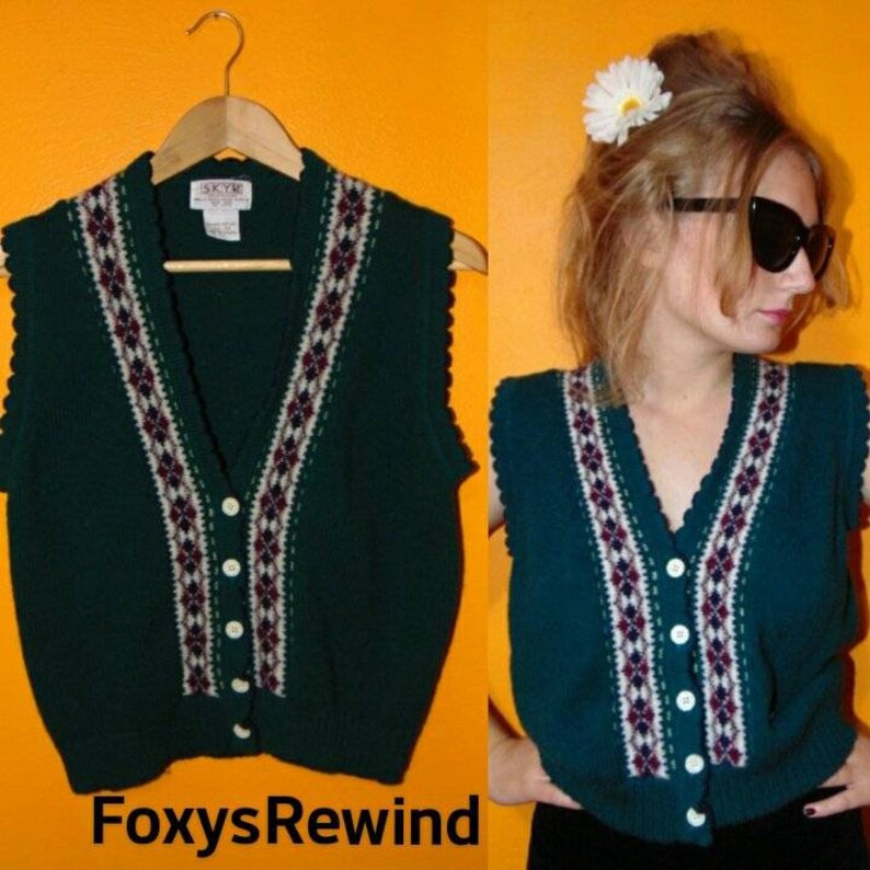 Vintage 1970s 80s green sweater 100/% wool knit sweater vest top mod hipster boho