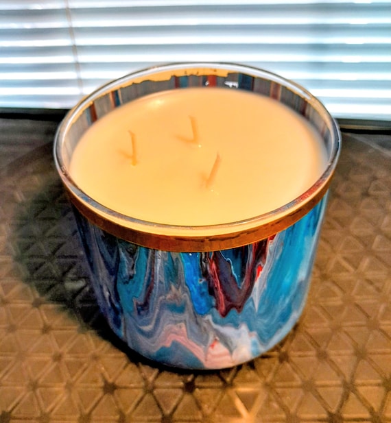 Handmade 24oz Soy Candle: Vanilla Scented with Colorful Acrylic Design