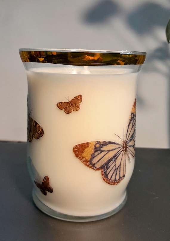 16oz Soy Candle Vanilla Scented / FREE Shipping / Handmade / Home Decor