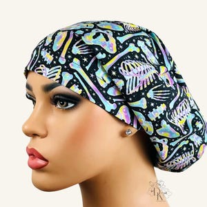 Bonnet de chirurgie, bonnet de récurage euro, bonnet de récurage pour radiologie, casquette de récurage Rad Tech, bonnet de récurage squelette, chapeaux de récurage DK, Bones effrayantes aux rayons X