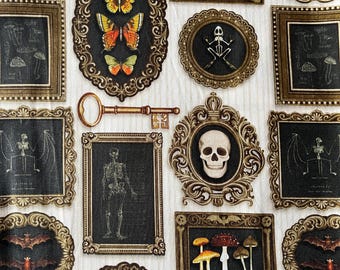 Capa para iPad/Tablet/Kindle com Molduras Dark Academia Assombrosas