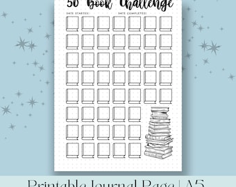 Op de afbeelding: Afdrukbare A5-journaalpagina met een gestippelde achtergrond. De pagina bevat een boekuitdagingstracker met 50 lege boekomlijningen om in te vullen. De tekst "50 Book Challenge" staat bovenaan de pagina. De tekst "Date Started" en "Date Completed" staat onder de titel. Een stapel boeken is getekend in de rechterbenedenhoek van de pagina.