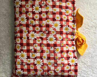 Capa acolchoada xadrez com fecho de laço para iPad / Tablet / Kindle / Bíblia
