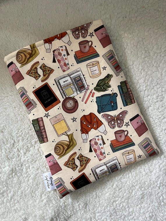 Fall Cottagecore Reading Aesthetic Bookish Sleeve / iPad / Tablet / Kindle Cover