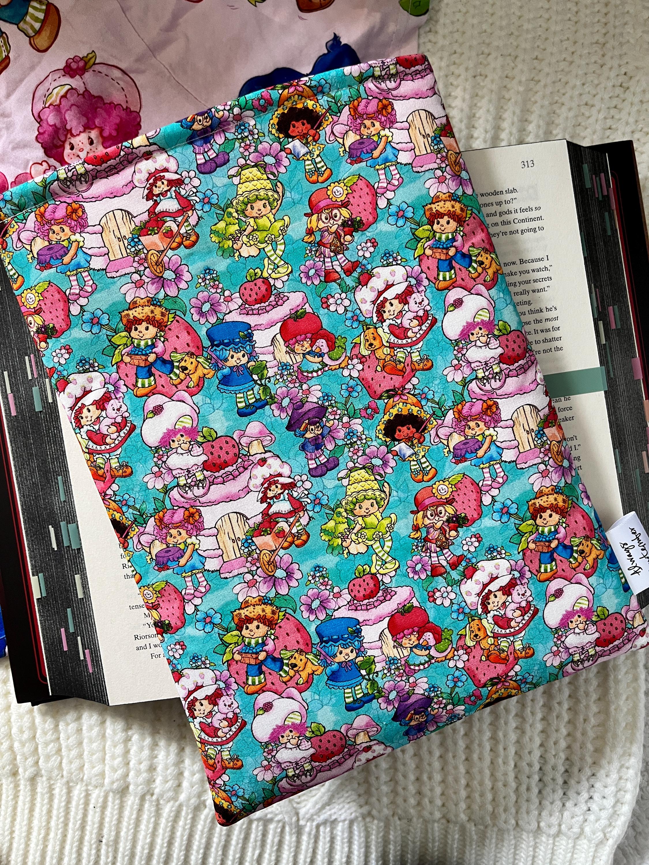 Strawberry Sweet Friends Bookish Sleeve / iPad / Tablet / Kindle Cover