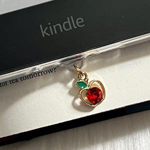 Just A Bite Kindle charm, USB-C dust plug, Kindle decor, e-reader charm, bookish gift, gift for her, phone charm, Kindle Paperwhite