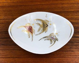 Vintage Wallendorf Small Oval Dish, Atomic Shape with Hand Painted Fish in Gold, Richly Enameled, Mid Century Modernism, 1960s