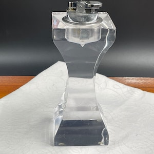 Mid Century Lucite Table Lighter, 6 Inches in Height, Modernist or Hollywood Regency Style, Possibly Astrolite Los Angeles, 1960s - 1970s