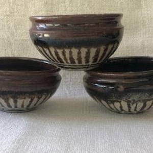 Vintage Studio Art Pottery Set of 3 Seving Bowls, Signed by artist Staub, dated 1981