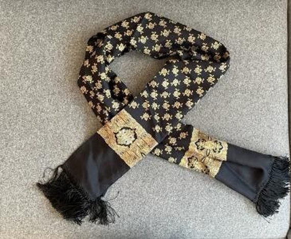 82 Shopping - Scarfs - Louis Vuitton ideas in 2023