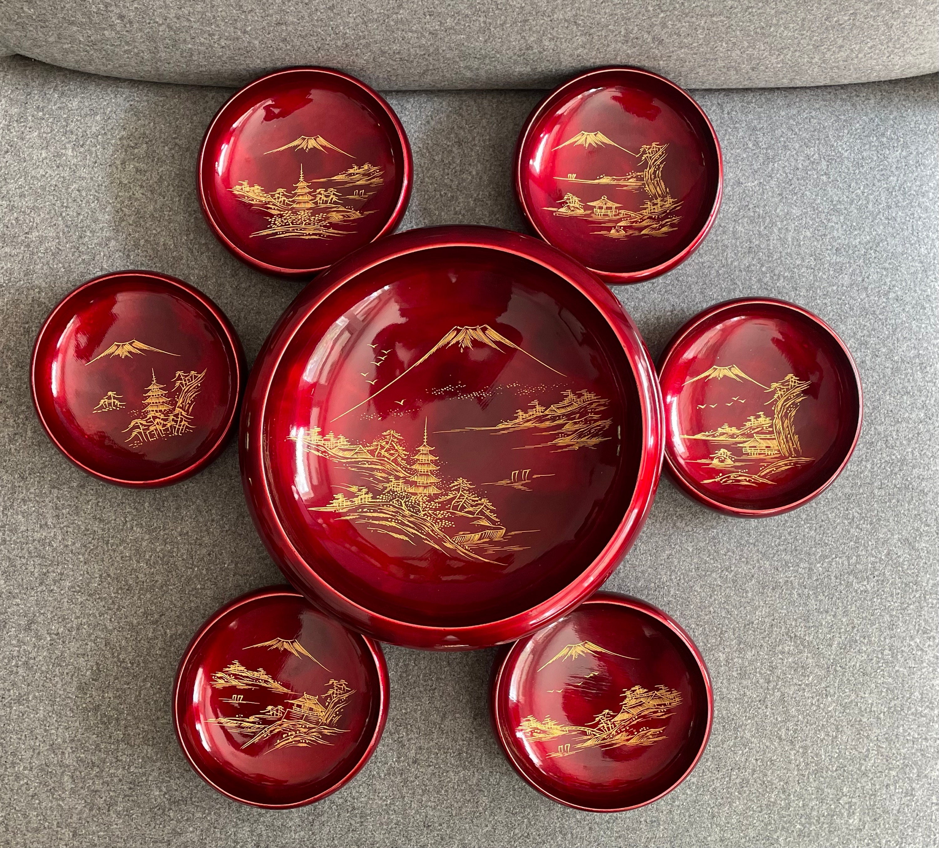 Vintage Japanese Lacquerware Salad Bowl Set With Matching Tray