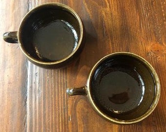 Russel Wright Set of 2 Coffee Cups, American Modern in Black Chutney by Steubenville Pottery Co, 1950 to 1959