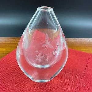 Vintage Orrefors Etched Crystal Bud Vase, Designed by Sven Palmqvist, Honey Bee Pattern, Teardrop Shape, Artist Signed, 1960s