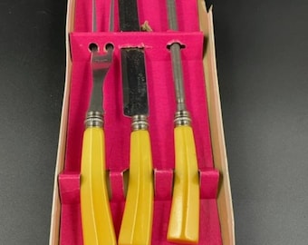 Vintage Three Piece Carving Set with Butterscotch Bakelite Handles by Regent Sheffield, in Original Box, Made in England, 1960s
