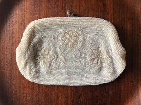 Vintage Hand Beaded Evening Bag or Clutch in Whit… - image 7