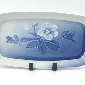 Vintage Bing and Grondahl Christmas Rose Large Sandwich Tray, Rectangular Platter, 11 by 6 Inches, Made in Denmark