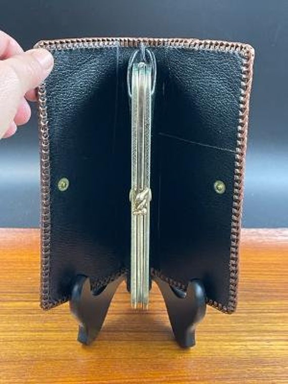 Portefeuille Ancien En Cuir De 1946 - Super état, Intérieur Propre, Dentelle Et Finitions