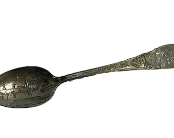 Vintage Admiral Hero of Manilla George Dewey Flagship Olympia Souvenir Spoon