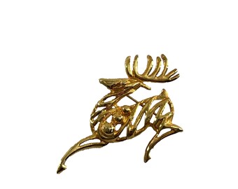 Vintage AM Lee Gold Tone Brooch Pin Jumping Leaping Reindeer Christmas Open Work