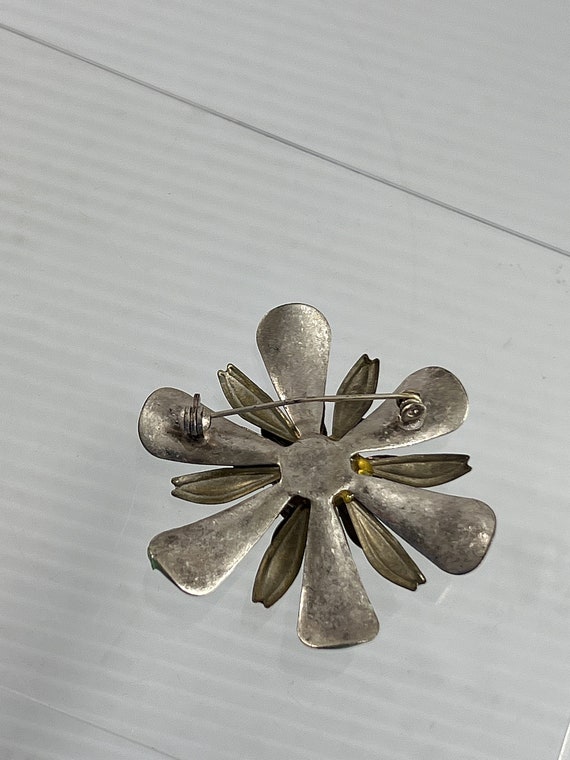 Vintage Flower Pin Brooch Green Metal Enamel Rhin… - image 2